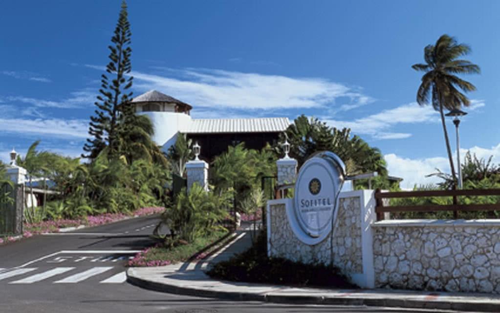 Le Pelican Le Gosier  Exterior photo